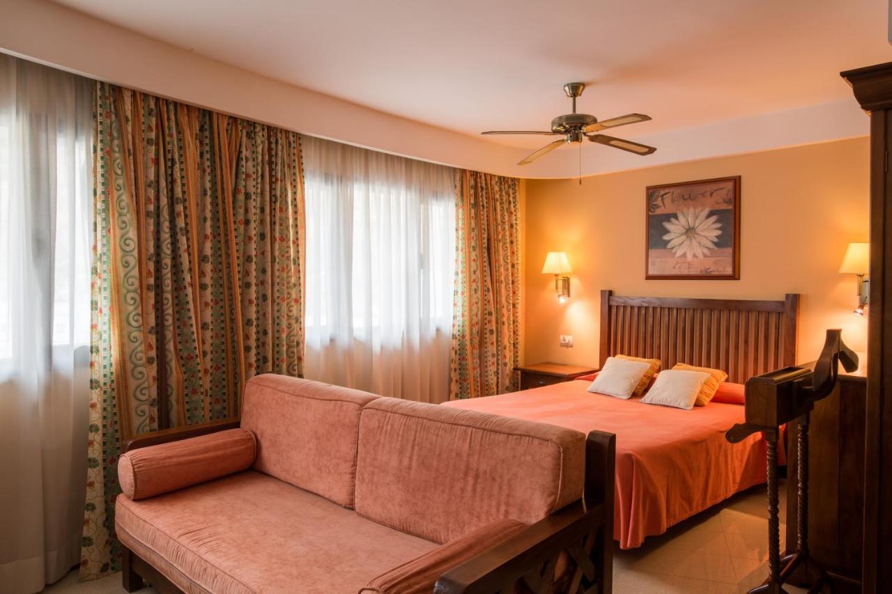Aparthotel El Galeon サンタ・クルス・デ・ラ・パルマ スペイン エクステリア 写真